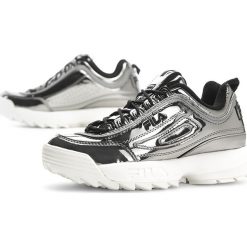 Fila Disruptor Low Wmn Gun Metal 1010441-04X. Białe sneakersy damskie Fila, ze skóry. W wyprzedaży za 339,99 zł.