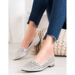 Eleganckie aŻurowe baleriny. Baleriny damskie GOODIN, bez wzorów, ze skóry ekologicznej, eleganckie, bez obcasa. Za 89,00 zł.