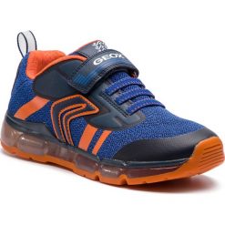 Sneakersy GEOX - J Android B. A J9244A 01454 C0659 DD Navy/Orange. Niebieskie trampki chłopięce Geox, bez wzorów, ze skóry ekologicznej, na rzepy. W wyprzedaży za 199,00 zł.