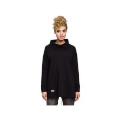 M260 Bluza oversize z kominem i kieszenią czarna. Czarne bluzy damskie Moe, xl, bez wzorów, z elastanu, bez rękawów, bez kaptura. Za 291,87 zł.