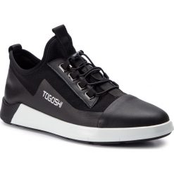 Sneakersy TOGOSHI - TG-04-02-000032 601. Czarne sneakersy męskie Togoshi, bez zapięcia. W wyprzedaży za 409,00 zł.