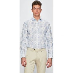 Pierre Cardin - Koszula. Niebieskie koszule męskie Pierre Cardin, bez wzorów, z bawełny, casualowe, z włoskim kołnierzykiem, z długim rękawem. W wyprzedaży za 269,90 zł.