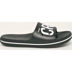 Crocs - Klapki. Czarne kapcie męskie Crocs, z materiału, bez zapięcia. W wyprzedaży za 99,90 zł.
