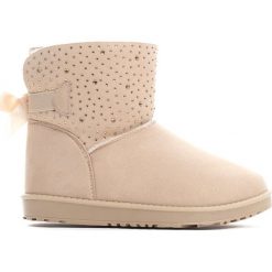 Beżowe Śniegowce Coronilla. Brązowe buty zimowe damskie Born2be, z materiału, z okrągłym noskiem, na platformie. Za 44,99 zł.