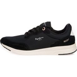 Pepe Jeans tenisówki męskie Jayker Basic PMS30575 43 czarne. Czarne trampki męskie Pepe Jeans, bez wzorów, z jeansu, bez zapięcia. W wyprzedaży za 179,00 zł.