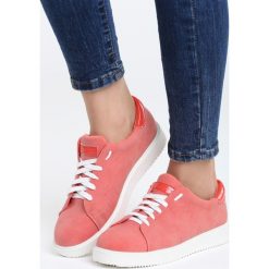 Czerwone Buty Sportowe Leaving Warsaw. Czerwone buty sportowe damskie Born2be, bez wzorów, sportowe. Za 59,99 zł.