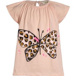 Soft Gallery OLIVIA Tshirt z nadrukiem peach parfait. Czerwone t-shirty damskie marki Soft Gallery, z nadrukiem, z elastanu. Za 169,00 zł.