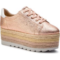 Espadryle GUESS - FL6GRC LEM13 ROSGO. Różowe espadryle damskie Guess, z aplikacjami, ze skóry ekologicznej, bez obcasa, na koturnie. W wyprzedaży za 349,00 zł.