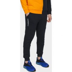 Spodnie dresowe męskie. Spodnie męskie na co dzień, xxl, bez wzorów, z dzianiny. Za 149,99 zł.