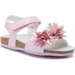 Sandały GEOX - J N.S.Aloha G. E J921CE 000KN C8005 D Pink. Różowe sandały dziewczęce Geox, z materiału. W wyprzedaży za 169,00 zł.