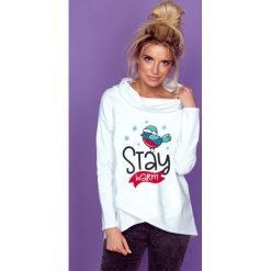 Bluza stay warm k238. Białe swetry dziewczęce marki Knitis, z nadrukiem, z bawełny, z kominem. Za 129,00 zł.