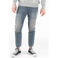 Diesel Mharky Dżinsy Niebieski. Niebieskie jeansy męskie Diesel, bez wzorów, vintage. Za 705,95 zł.
