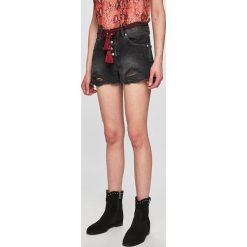 Pepe Jeans - Szorty Bonita black. Szare szorty damskie Pepe Jeans, s, bez wzorów, z bawełny, casualowe. W wyprzedaży za 139,90 zł.