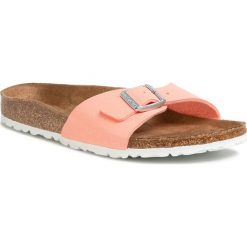 Klapki BIRKENSTOCK - Madrid Bs 1018159 Brushed Flamingo. Różowe klapki damskie Birkenstock, bez wzorów, ze skóry ekologicznej, bez obcasa. W wyprzedaży za 209,00 zł.