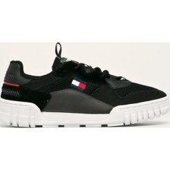 Tommy Jeans - Buty EM0EM00398. Czarne sneakersy męskie Tommy Jeans, z jeansu, na sznurówki. W wyprzedaży za 359,90 zł.
