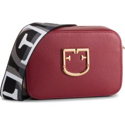 Torebka FURLA - Brava 1027912 B BVE2 O22 Ciliegia d. Czerwone listonoszki damskie Furla, bez wzorów, ze skóry, bez dodatków. Za 1149,00 zł.