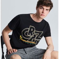 Koszulka Crazy - Czarny. Czarne koszulki męskie Cropp, s, bez wzorów, bez kołnierzyka, bez rękawów. Za 29,99 zł.