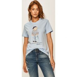 Polo Ralph Lauren - T-shirt. Niebieskie bluzki damskie Polo Ralph Lauren, s, z nadrukiem, z bawełny, casualowe, z okrągłym kołnierzem, z krótkim rękawem. W wyprzedaży za 299,90 zł.