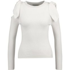 Swetry klasyczne damskie: Lost Ink BOW COLD SHOULDER JUMPER Sweter off white