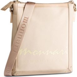 Torebka MONNARI - BAG1880-015 Beige. Brązowe listonoszki damskie Monnari, bez wzorów, ze skóry ekologicznej, na ramię, bez dodatków. W wyprzedaży za 139,00 zł.