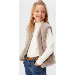 Mango Kids - Bezrękawnik dziecięcy Pelito 110-164 cm. Kurtki dziewczęce z haftami, z poliesteru. W wyprzedaży za 59,90 zł.