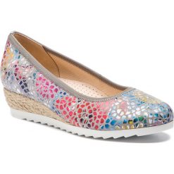 Espadryle GABOR - 22.641.24 Stone (Jute). Szare espadryle damskie Gabor, bez wzorów, ze skóry, bez obcasa, na obcasie. W wyprzedaży za 299,00 zł.
