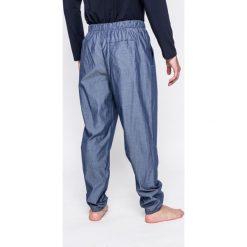 Emporio Armani - Spodnie piżamowe. Szare piżamy męskie Emporio Armani, l, z materiału. W wyprzedaży za 399,90 zł.