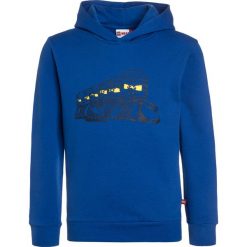 LEGO Wear NINJAGO SEBASTIAN 303 Bluza z kapturem blue. Niebieskie bluzy dziewczęce marki LEGO Wear, z bawełny, z kapturem. Za 149,00 zł.