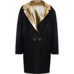 Płaszcz przejściowy Pinko Esstate Cappotto 20192 PBK2 1B1431 7720. Żółte płaszcze damskie Pinko, bez wzorów, z elastanu. W wyprzedaży za 859,00 zł.