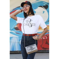Damski t-shirt CASPER. Białe bluzki damskie Damski t-shirt CASPER, s, bez wzorów, bez kołnierzyka. W wyprzedaży za 29,00 zł.