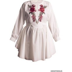 Bawełniana zwiewna sukienka w stylu etno. Szare sukienki damskie Pakamera, bez wzorów, z bawełny, etno, bez kołnierzyka, bez rękawów, mini. Za 320,00 zł.