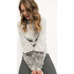 Sweter ze sztucznym futrem. Szare swetry oversize damskie marki Orsay, xs, z dzianiny. W wyprzedaży za 80,00 zł.