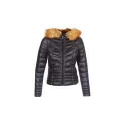 Kurtki pikowane Vero Moda VMSALLY. Czarne kurtki damskie marki Vero Moda, s, bez wzorów, bez kaptura. Za 215,20 zł.