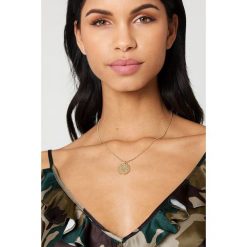 Naszyjniki damskie: NA-KD Accessories Naszyjnik Scorpio – Gold