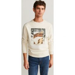 Mango Man - Bluza Exped. Białe bluzy męskie Mango Man, s, z nadrukiem, z bawełny, z okrągłym kołnierzem, bez rękawów, bez kaptura. W wyprzedaży za 99,90 zł.