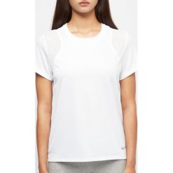 Koszulka damska NIKE białe. Białe koszulki damskie Nike, s, bez wzorów, z poliesteru, bez kołnierzyka. Za 79,90 zł.