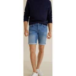 Mango Man - Szorty Rock5. Niebieskie spodenki i szorty męskie Mango Man, bez wzorów, z elastanu, casualowe. W wyprzedaży za 41,90 zł.