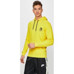 Diesel - Bluza. Żółte bluzy męskie Diesel, xl, z nadrukiem, z bawełny, z kapturem, bez rękawów, z kapturem. W wyprzedaży za 239,90 zł.