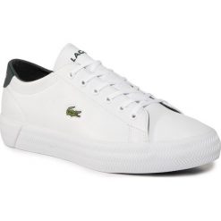 Sneakersy LACOSTE - Gripshot 0120 3 Cfa 7-40CFA00281R5 Wht/Dk Grn. Białe półbuty damskie Lacoste, bez wzorów, ze skóry, bez obcasa, na płaskiej podeszwie, bez zapięcia. Za 449,00 zł.