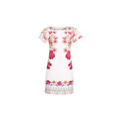 Sukienki krótkie Desigual CLIO. Białe sukienki damskie Desigual, bez wzorów, bez kołnierzyka, z krótkim rękawem, krótkie, mini. Za 335,30 zł.
