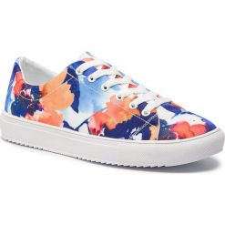Sneakersy DESIGUAL - Sport Template New Styles 19SUKW07 1000. Szare półbuty damskie marki Desigual, na co dzień, bez wzorów, z tworzywa sztucznego, sportowe, bez obcasa, na płaskiej podeszwie, bez zapięcia. Za 229,90 zł.