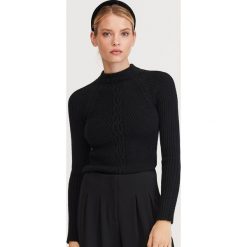 Sweter ze stójką - Czarny. Czarne swetry damskie Reserved, s, bez wzorów, bez rękawów, bez kaptura. Za 99,99 zł.