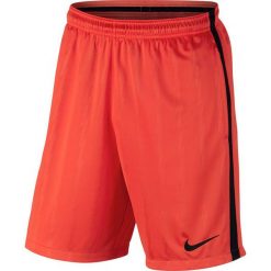Nike Spodenki męskie M SHORT SQD JAQ KZ pomarańczowe r. M. Brązowe spodenki sportowe męskie marki Nike, sportowe. Za 97,00 zł.