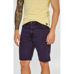 Wrangler - Szorty. Szare bermudy męskie Wrangler, z bawełny, casualowe. Za 259,90 zł.