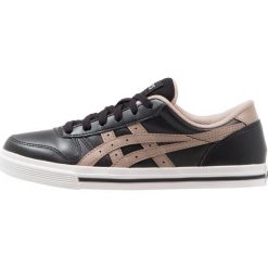 Asics Tiger AARON Tenisówki i Trampki black/taupe grey. Czarne tenisówki damskie Asics Tiger, z tworzywa sztucznego. W wyprzedaży za 149,50 zł.