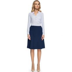ISABELLE Spódnica z geometrycznymi przeszyciami - granatowa. Spódniczki damskie Stylove, s, z nadrukiem, z elastanu, krótkie, mini. W wyprzedaży za 109,00 zł.