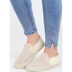 Beżowe Tenisówki High-Flown. Brązowe trampki i tenisówki damskie Born2be. Za 29,99 zł.