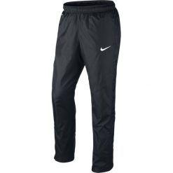 Chinosy chłopięce: Nike Spodnie piłkarskie Libero Woven Pant Uncuffed Junior czarne r. XS (588404-010)
