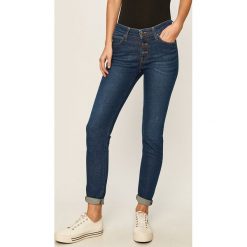 Lee - Jeansy Button Thru Scarlett. Niebieskie jeansy damskie Lee, l. W wyprzedaży za 229,90 zł.
