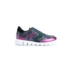 Buty Patrizia Pepe 2V7180/AN84-X1ZM. Zielone trampki i tenisówki damskie Patrizia Pepe, bez wzorów, bez zapięcia. Za 399,00 zł.